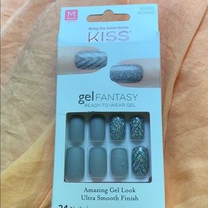 🌸Kiss Nails🌸🌟SOLD🌟